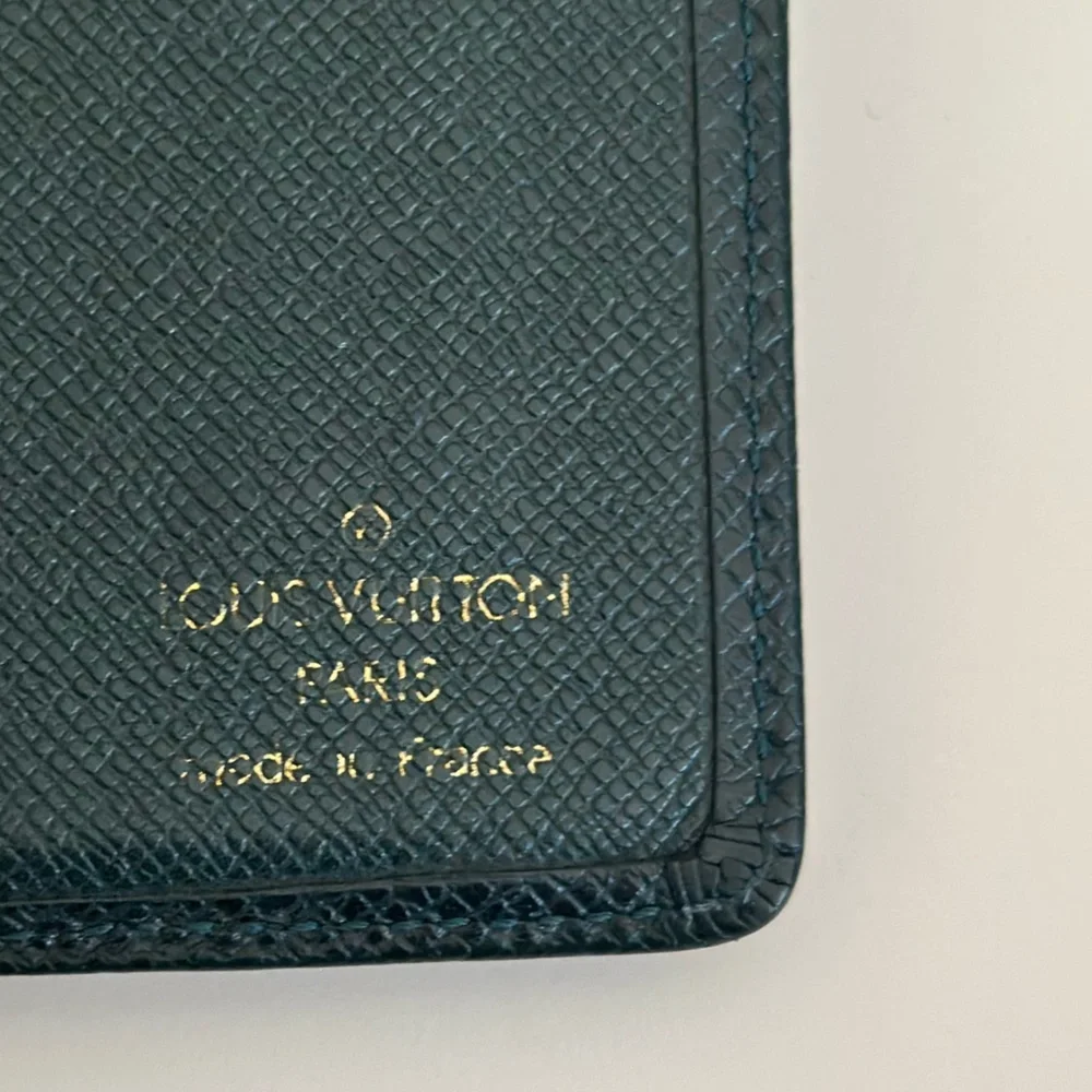 Louis Vuitton Dark green Leather Wallet - Picture 8 of 11